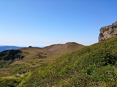 高岳東峰から高岳