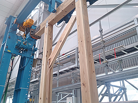 耐力壁水平荷重破壊試験_筋違02