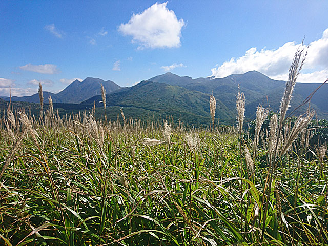 04_猟師岳手前から久住連峰