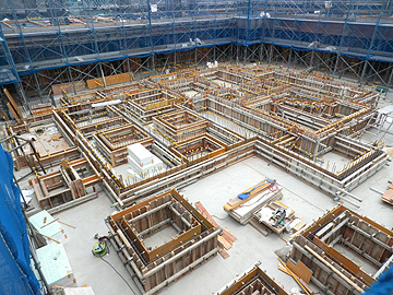 4階から見た中庭